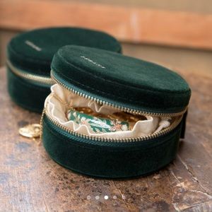 Sezane velvet jewelry travel case